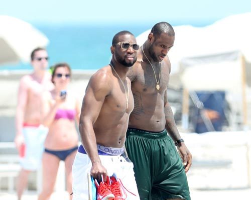 世界第三扫去阴霾！陈幸同4-2石洵瑶晋级八强 未入选混团状态却提升（世界第三重拾锋芒！陈幸同4-2击败石洵瑶闯入八强 缺席混团反让状态回升）