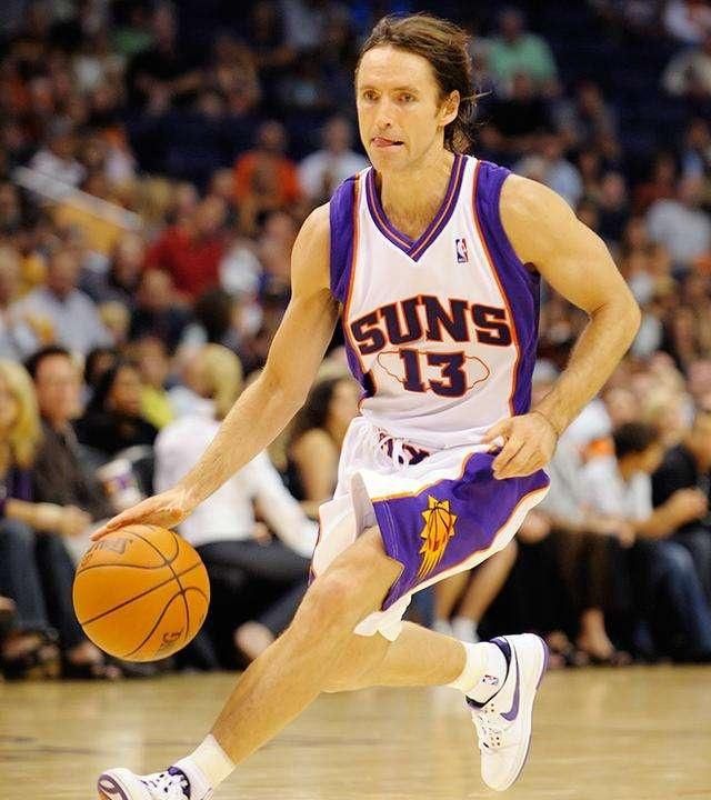 火箭哈登连续三场得分30+（火箭哈登三连场砍下30+）