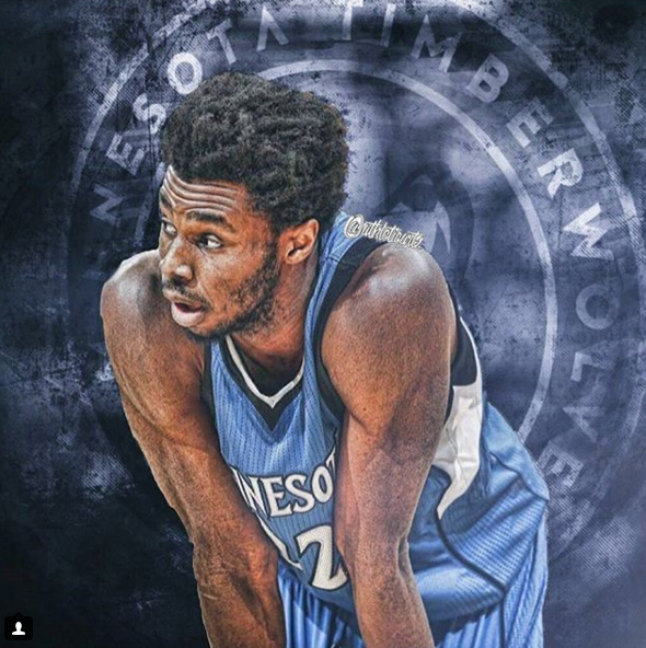 姆巴佩：四球建功刷新皇马进球纪录，坦言与传奇并肩倍感荣幸（姆巴佩大四喜改写皇马进球纪录：与传奇比肩倍感荣幸）