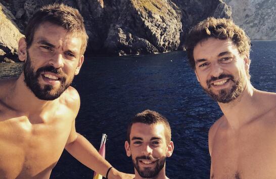 世体：特狮仍在术后恢复中，多家俱乐部有意租借他半个赛季（世体：特狮仍处术后康复期，多家俱乐部盼半季租借）