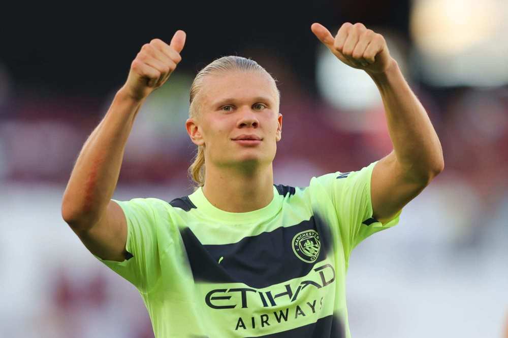 刘炜：虽然接连失利 但球队的自信心在慢慢恢复 正往好的方向发展（刘炜：尽管连败，球队自信逐步回暖，走势向好）