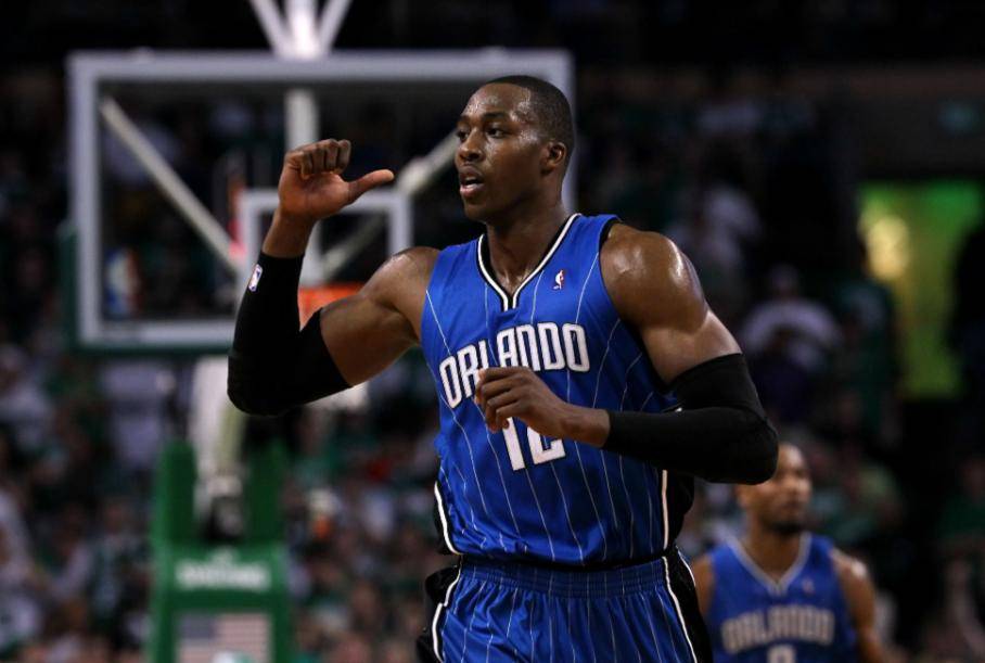 动漫展示欧冠新一轮第一比赛日的结果：（以动漫形式呈现欧冠新一轮首个比赛日赛果）