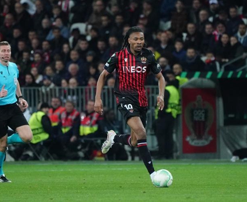 曼晚：缺乏比赛时间，梅努入选世界杯大名单的梦想变得渺茫（曼晚：出场时间有限，梅努跻身世界杯名单的希望日益渺茫）