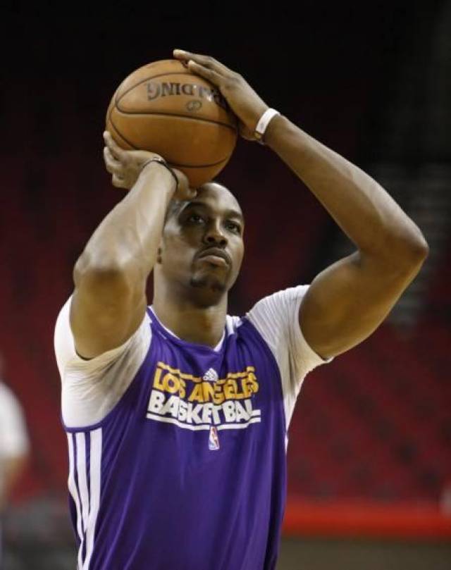 补档：楚阿梅尼vs奥林匹亚科斯个人集锦（补更：楚阿梅尼对阵奥林匹亚科斯个人精彩集锦）