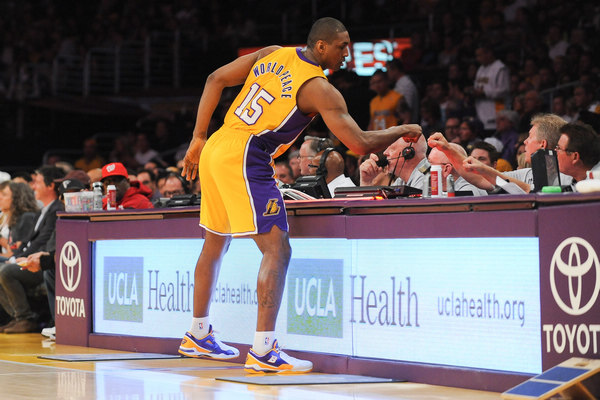 意天空：即便普利希奇高烧痊愈，对阵都灵的比赛他也不会首发（意天空：普利希奇即使退烧康复，战都灵仍将替补）