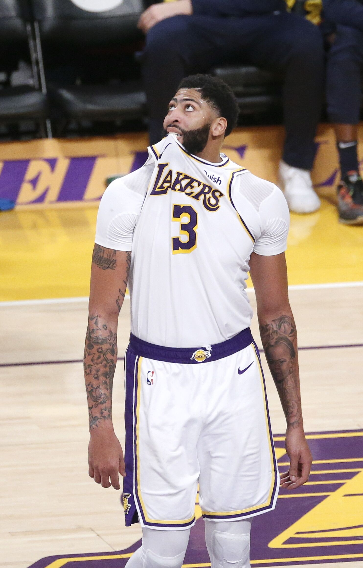 避免附加赛停赛，意媒：染黄的泽林斯基可能轮休波兰末轮比赛（意媒：为避附加赛停赛，吃到黄牌的泽林斯基或轮休波兰末轮比赛）