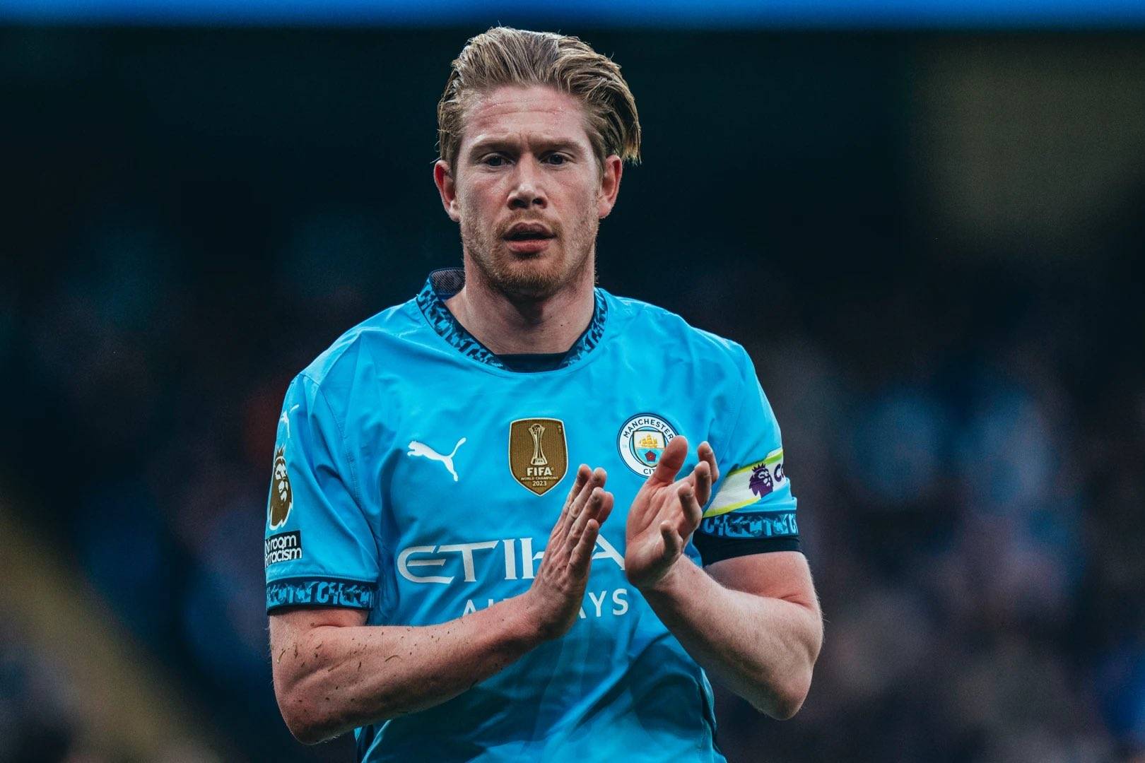 弗兰克：为西蒙斯红牌上诉没意义 罗梅罗充满激情可能会少些冷静（弗兰克：西蒙斯红牌不值得申诉，罗梅罗激情有余冷静不足）