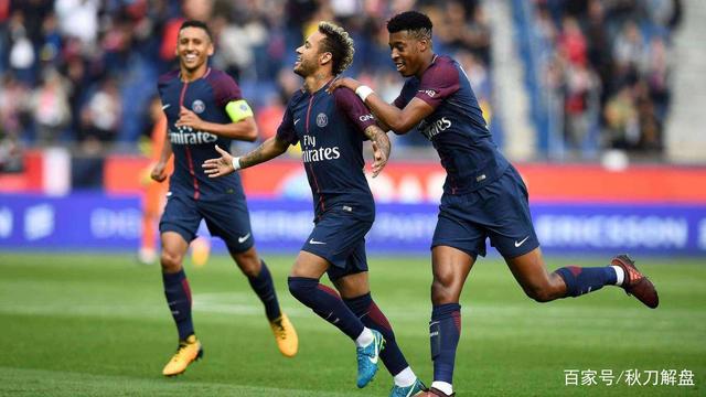 传闻：除枪手外，拜仁和切尔西也在密切关注罗比尼奥-瓦斯（曝：除阿森纳外，拜仁与切尔西同样密切关注罗比尼奥-瓦斯）