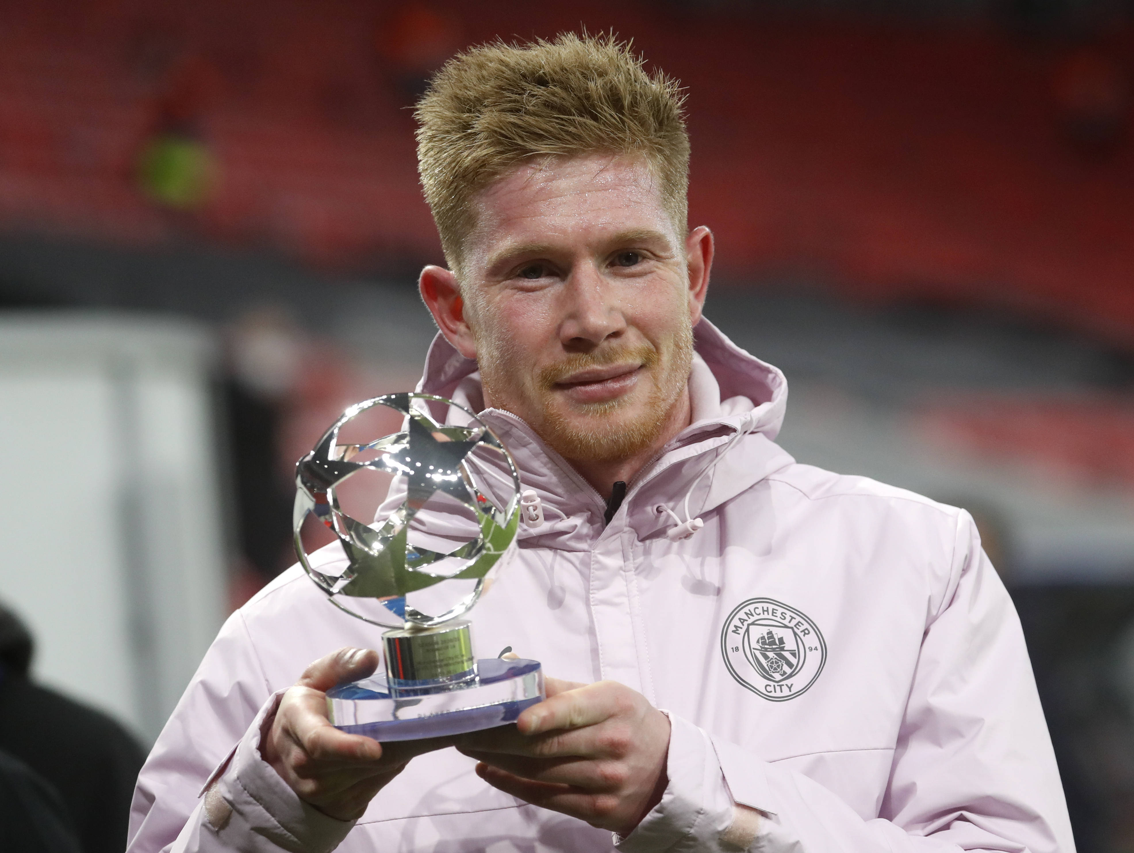 德泽尔比：格林伍德拥有金球奖潜质，能否全力争夺取决于自己（德泽尔比称格林伍德具备金球潜力，能否问鼎全看自己）