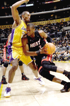 状态下滑！雷霆赛季前25场仅输1场，近6场遭遇4败（雷霆走势下滑：开季25场仅负1场，近期6战4负）