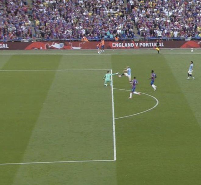 自弗里克后首位，齐沃执教生涯前四场欧冠全部获胜（齐沃执教欧冠开局四连胜，成自弗里克后首人）