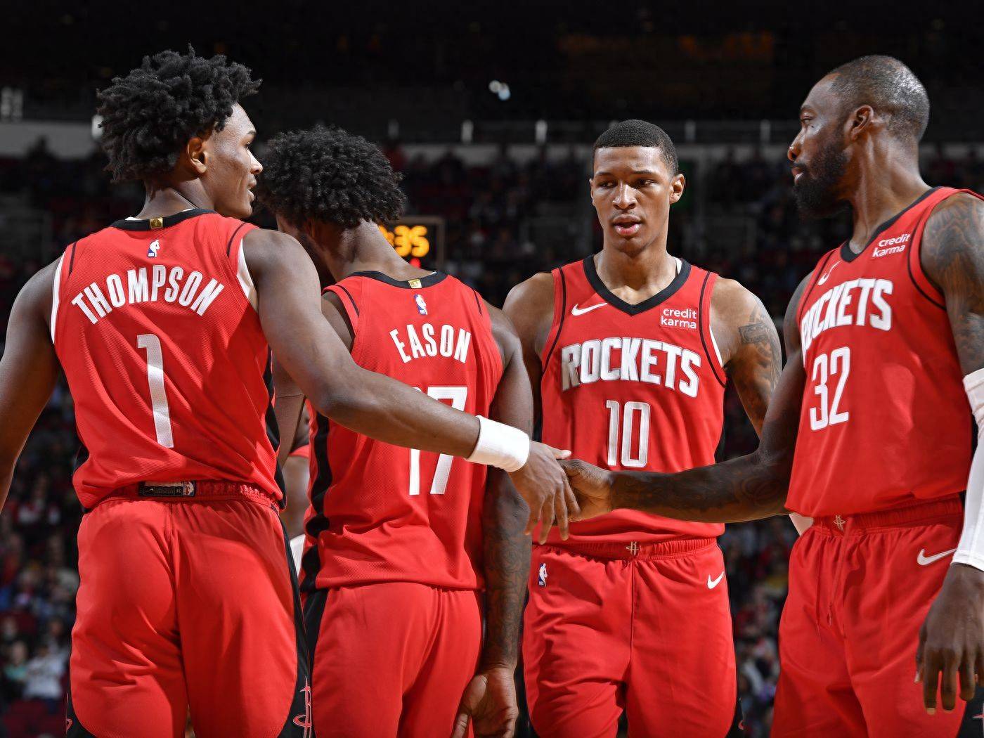 库里谈33次助攻：证明了我们的打磨成果，两套体系发挥作用（库里：33次助攻彰显磨合成效，两套体系同时发力）