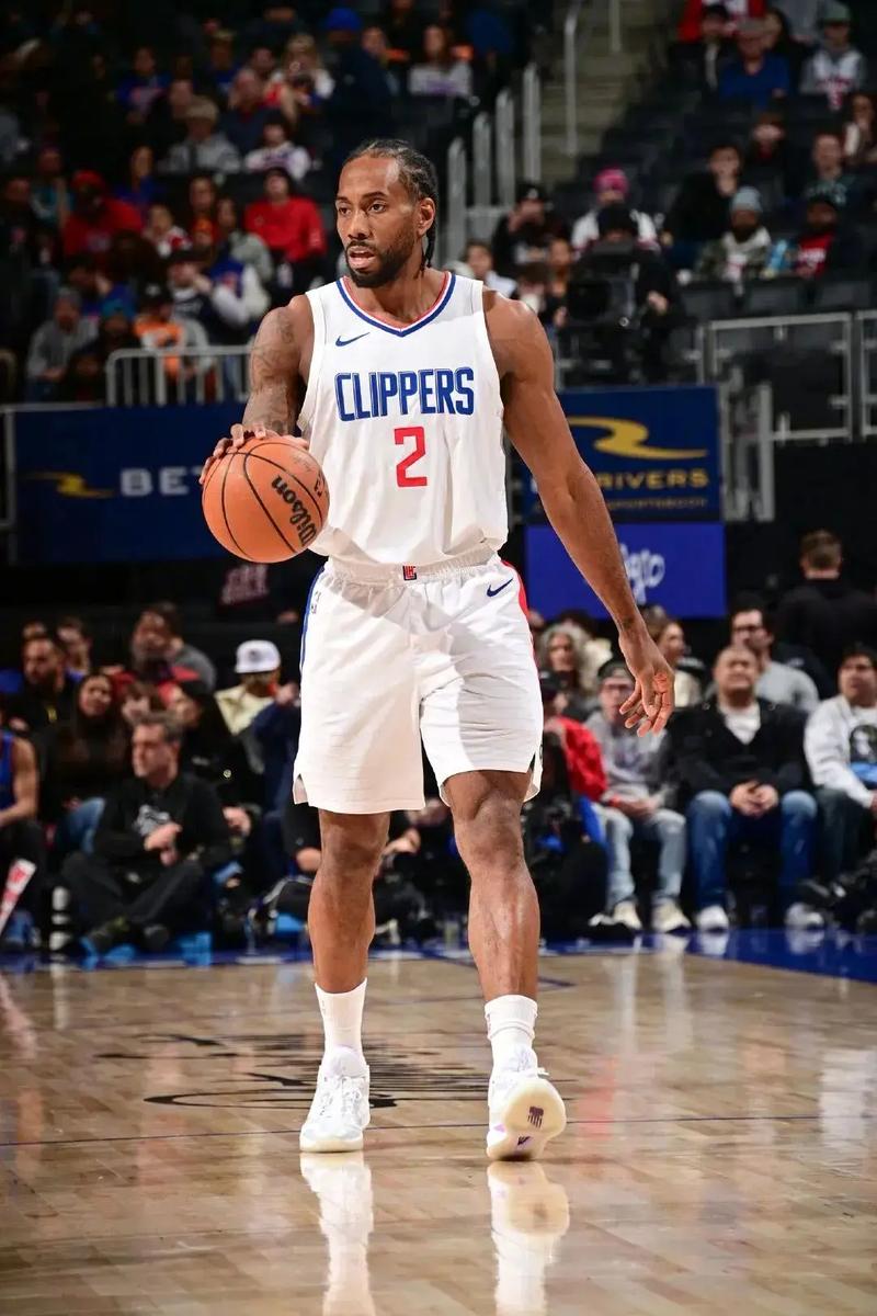 广州联官方：已选出数名年轻球员，将前往西班牙、法国参赛（广州联官宣：多名年轻球员入选，赴西班牙与法国参赛）