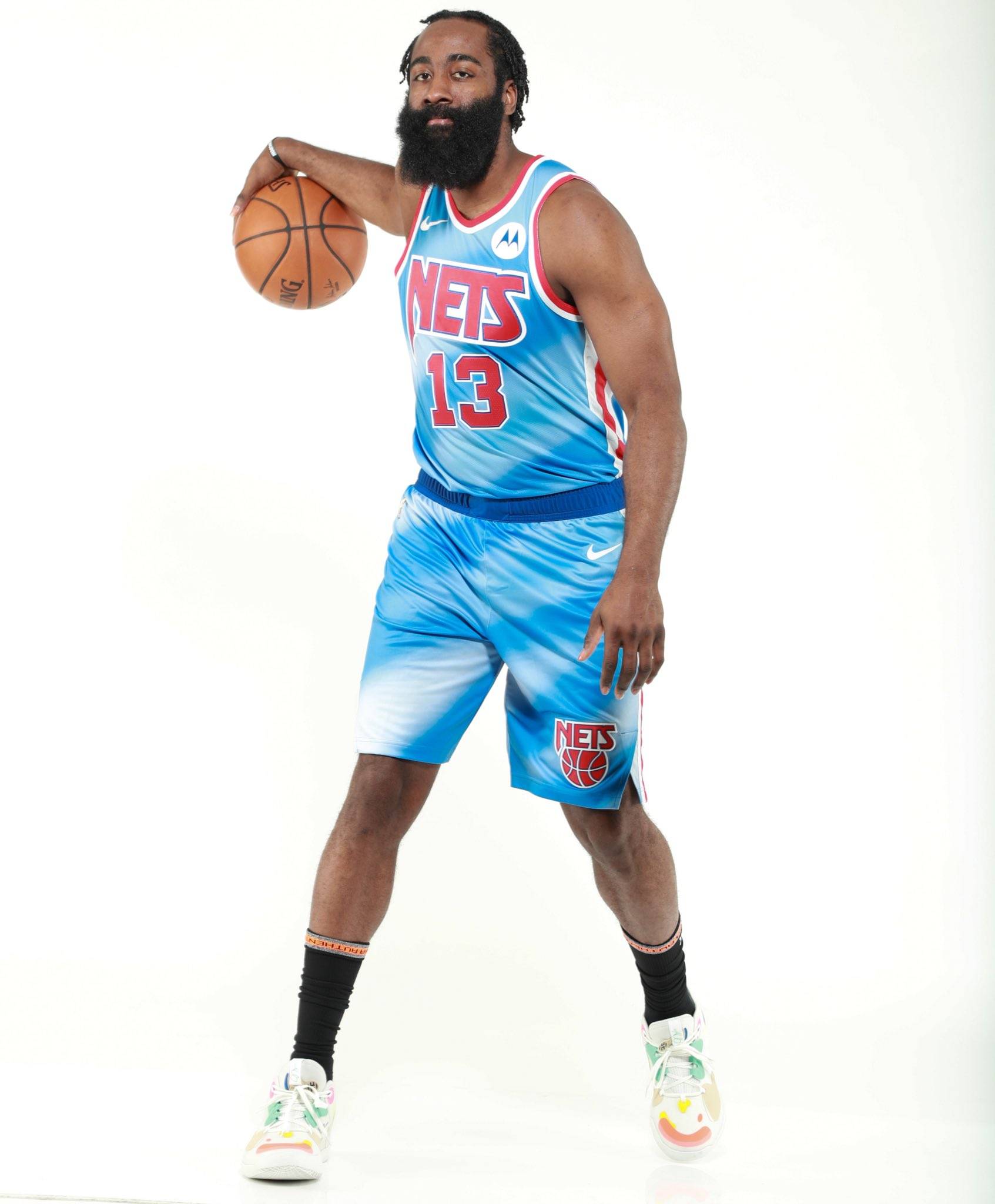 掘金伤病更新：约基奇&布鲁斯·布朗可出战与太阳一战（掘金伤情更新：约基奇、布鲁斯-布朗确认出战对阵太阳）