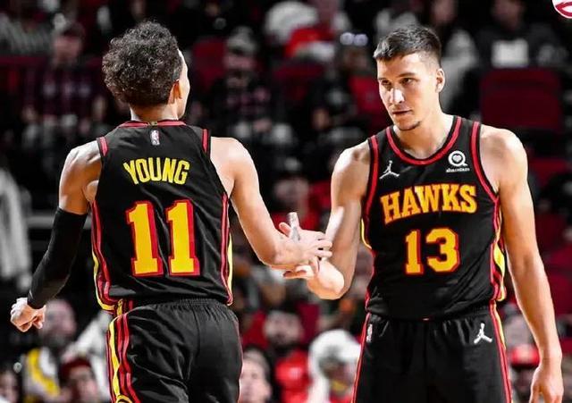 中国U22vs越南U22：拜合拉木、徐彬先发，胡荷韬、贺一然出战（中国U22迎战越南U22：拜合拉木、徐彬首发，胡荷韬、贺一然出场）