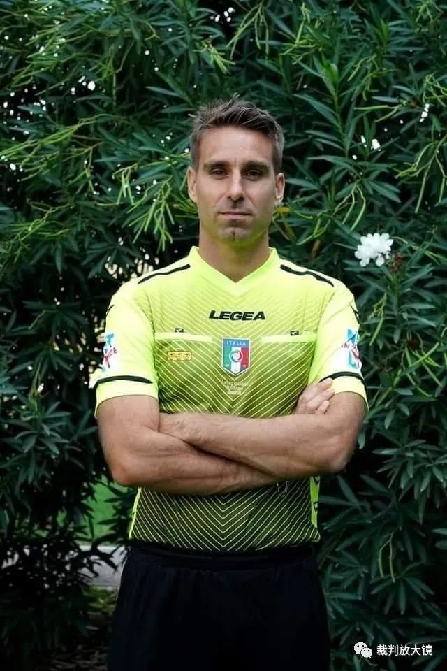 老鹰官宣签下中锋马利克-威廉姆斯双向合同（亚特兰大老鹰宣布与中锋马利克·威廉姆斯签订双向合同）